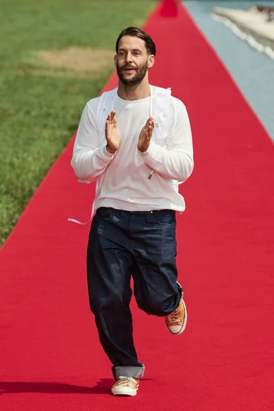 Look 46